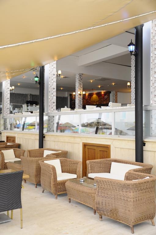 Ronax Hotel 뷰유크체크메스 외부 사진